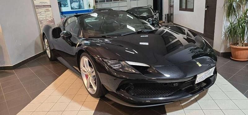 Nuova Ferrari 296 663 CV (487 kW) 2026 Nero daytona (colori classici) Cabrio