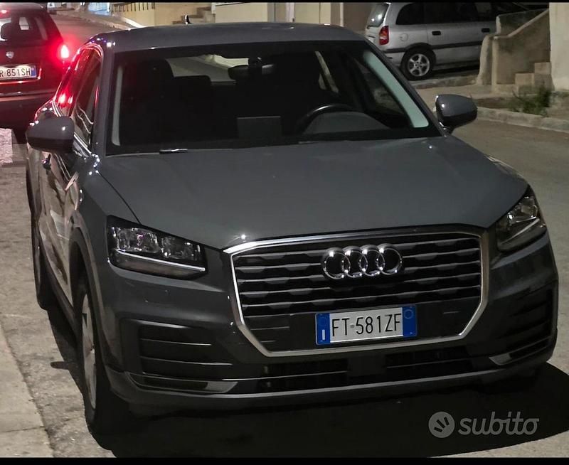 Usata Audi Q2 Premium 2019 Grigio SUV