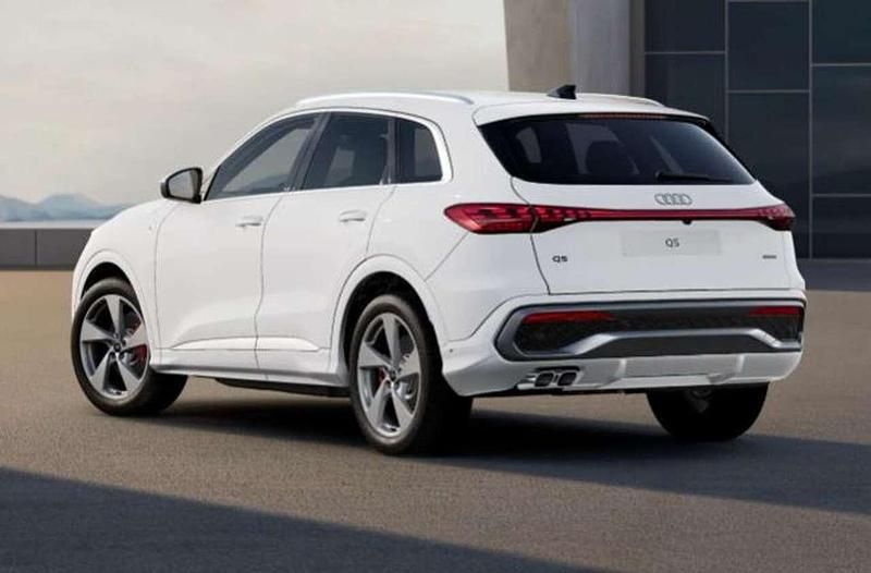 Nuova Audi Q5 S-Line 204 CV (150 kW) 2026 Bianco arkona SUV