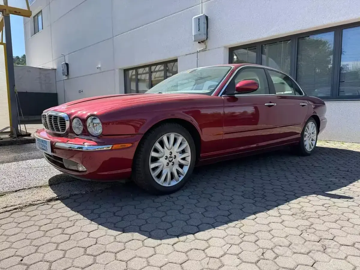 Usata Jaguar XJ Executive 298 CV (219 kW) 2004 Berlina
