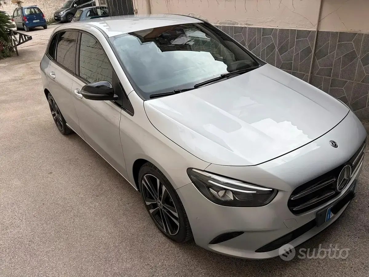 Usata Mercedes B200 163 CV (119 kW) 2019 Utilitaria