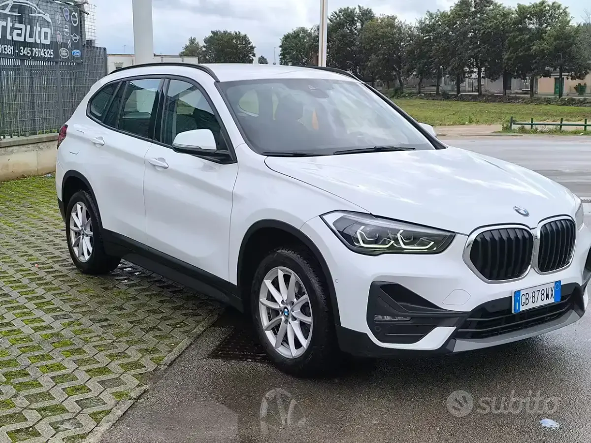 Usata BMW X1 Efficient Dynamics 150 CV (110 kW) 2020 Bianco SUV