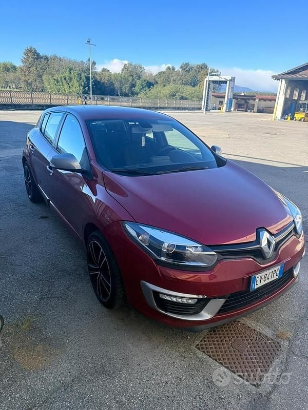 Usata Renault Mégane 110 CV (80 kW) 2014 Rosso Berlina
