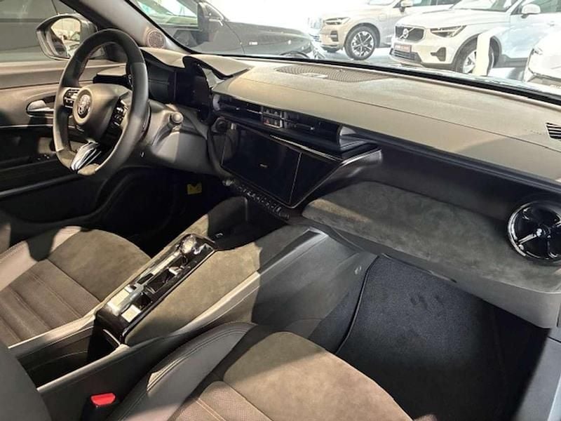 Nuova Alfa Romeo Junior Ti 145 CV (106 kW) 2026 Nero SUV