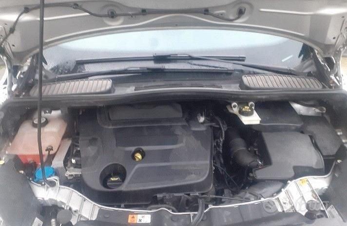 Begagnad Ford C-MAX 115 HK (84 kW) 2014 Minibuss