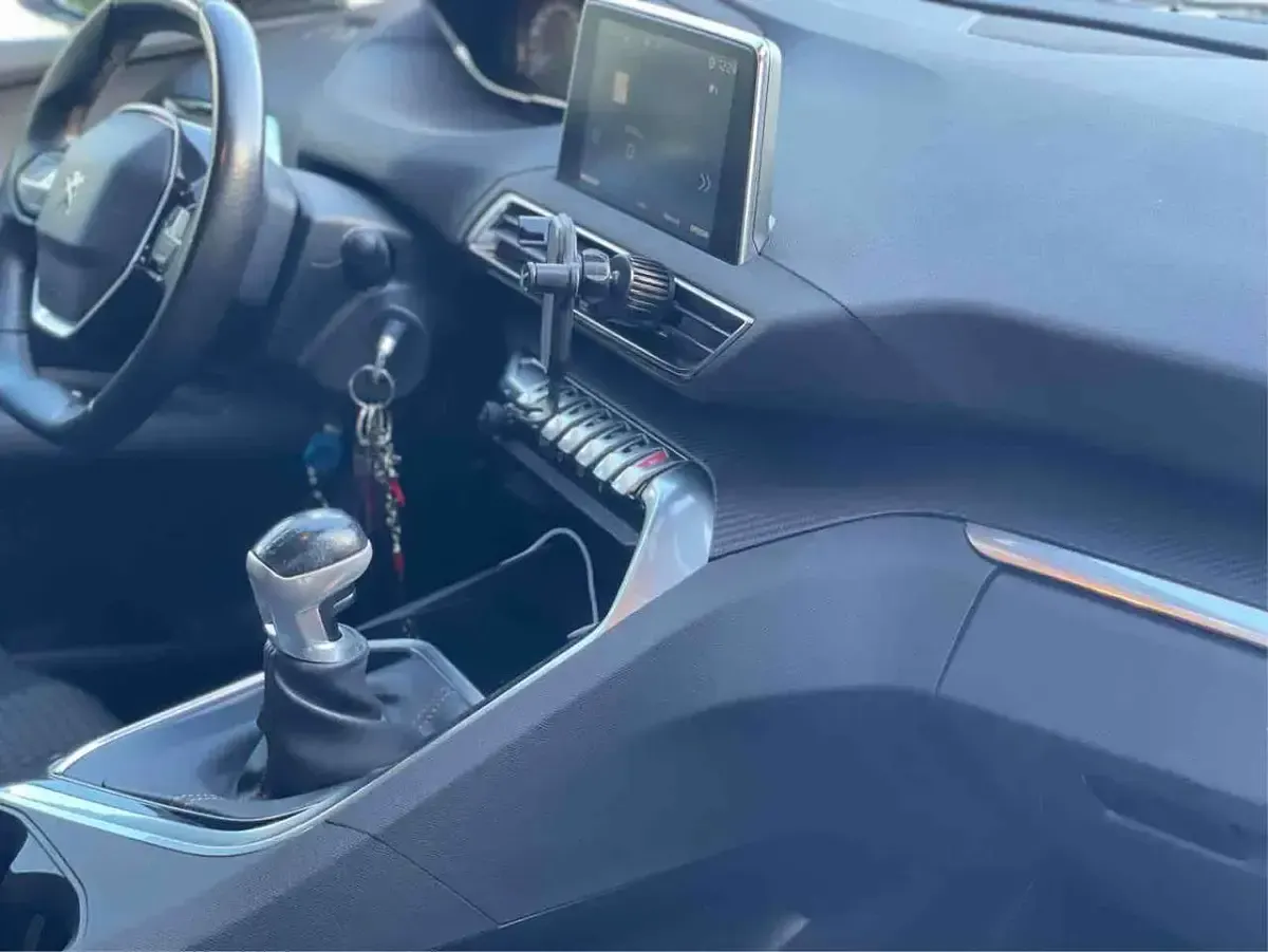 Gebraucht Peugeot 3008 Business-Line 131 PS (96 kW) 2019 Blau SUV
