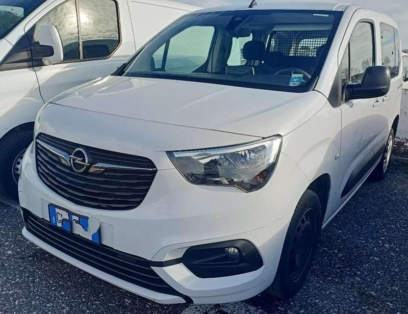 Usata Opel Combo 102 CV (75 kW) 2023 Bianco Furgone
