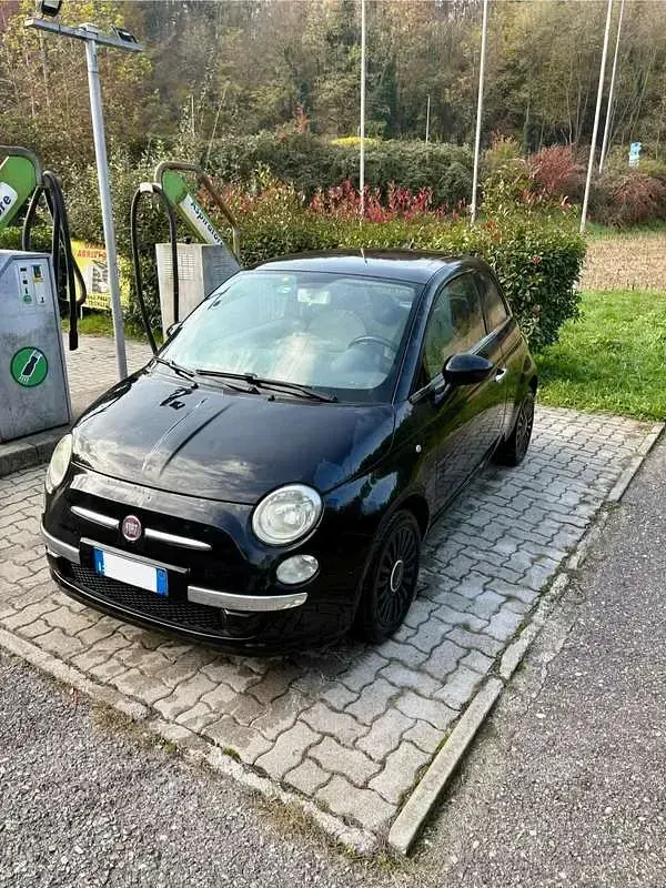 Usata Fiat 500 Lounge 69 CV (50 kW) 2010 Nero Utilitaria