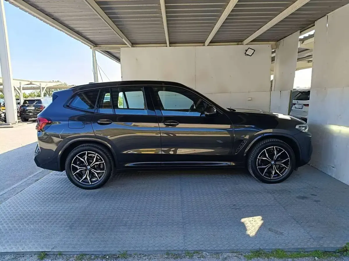 Usata BMW X3 Comfort Edition 190 CV (139 kW) 2023 Grigio SUV