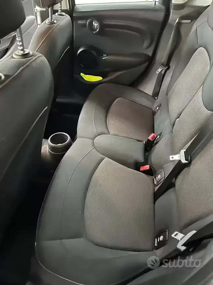Usata Mini ONE 75 CV (55 kW) 2016 Nero Utilitaria