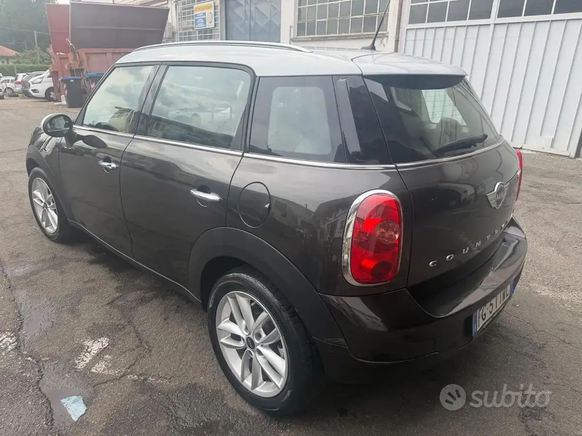 Usata Mini Cooper Countryman 143 CV (105 kW) 2015 Grigio SUV