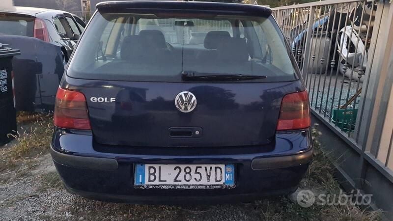 Usata VW Golf IV 75 CV (55 kW) 2002 Utilitaria