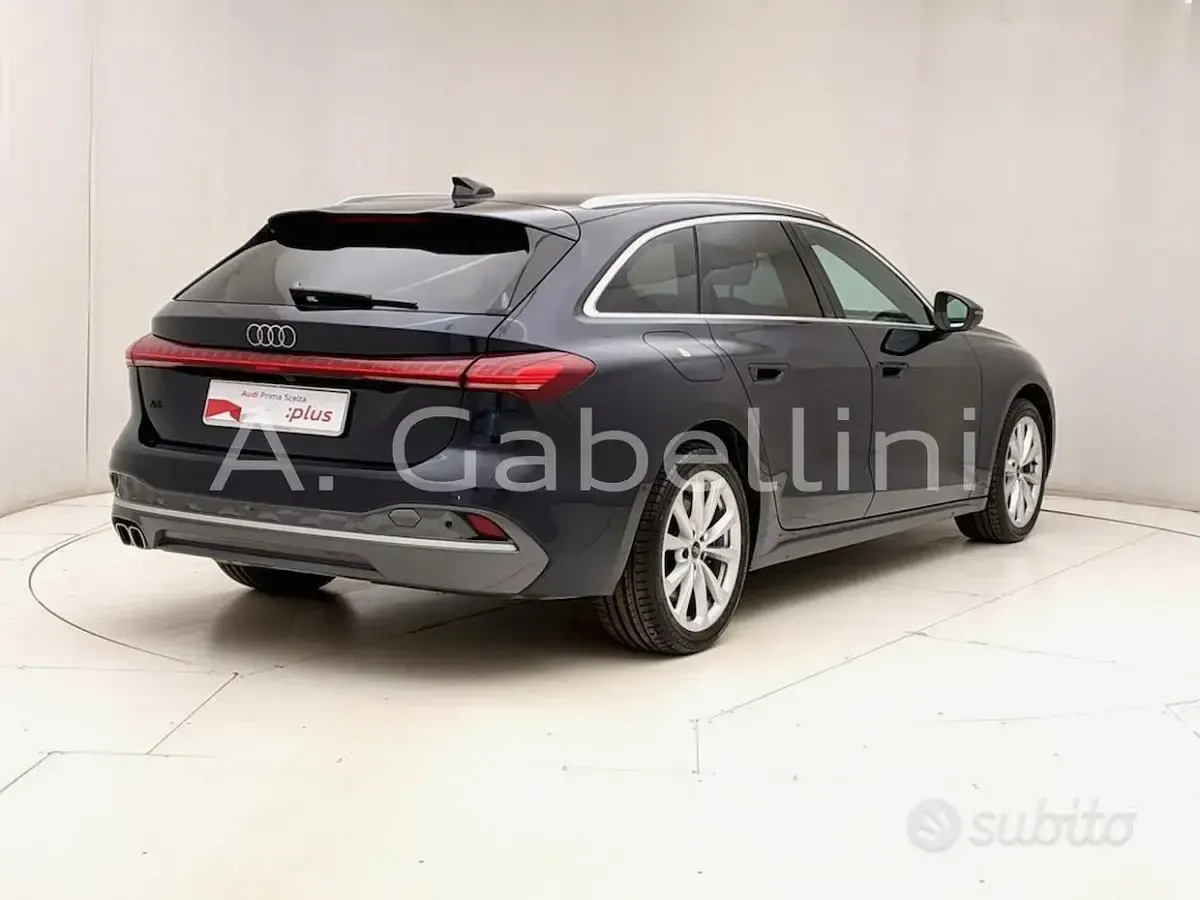 Usata Audi A5 204 CV (150 kW) 2025 Bluazzurro Station wagon