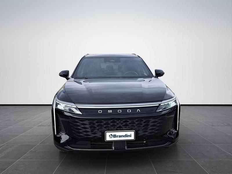 Usata Omoda 9 143 CV (105 kW) 2025 Carbon crystal black?cm? SUV