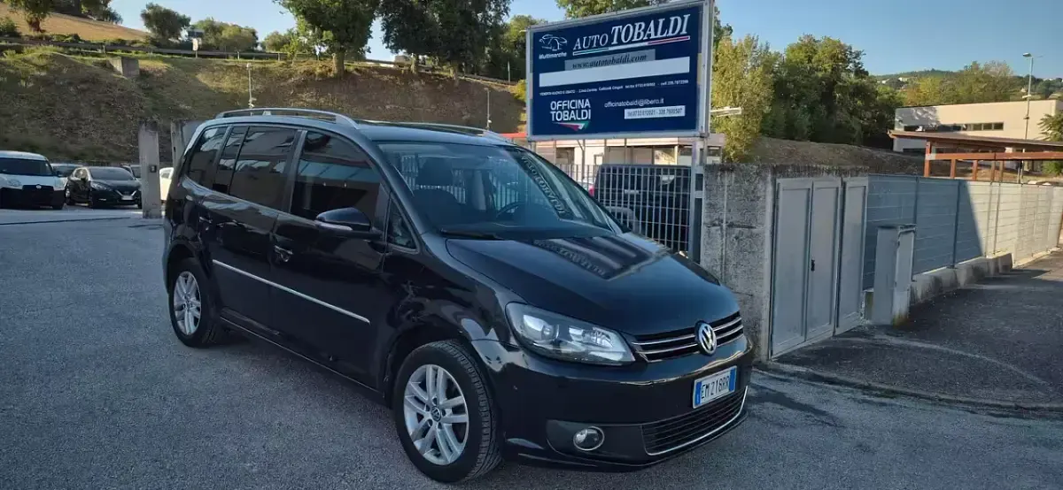 Usata VW Touran Highline 149 CV (109 kW) 2012 Nero Monovolume