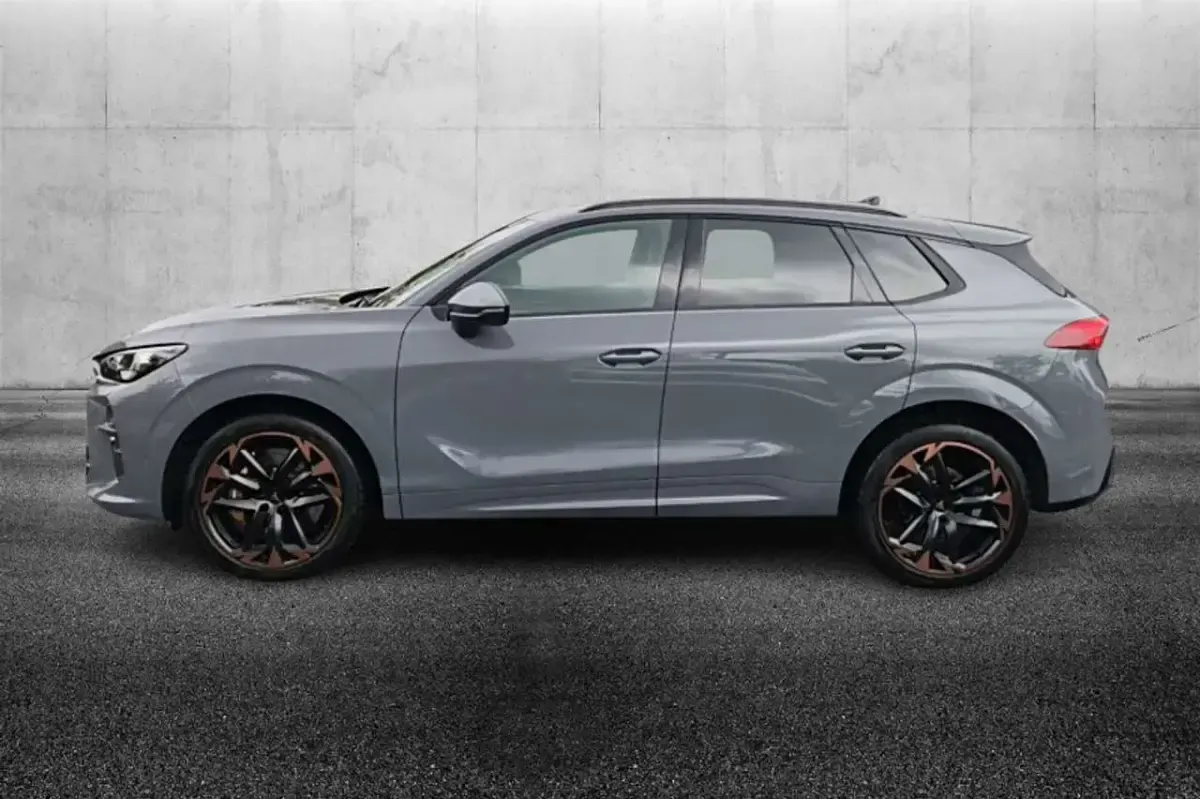 Usata Cupra Terramar VZ 265 CV (194 kW) 2024 Grigio SUV