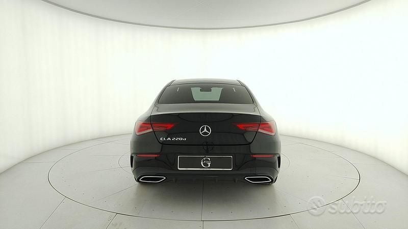 Usata Mercedes CLA220 Premium 190 CV (139 kW) 2023 Nero Berlina