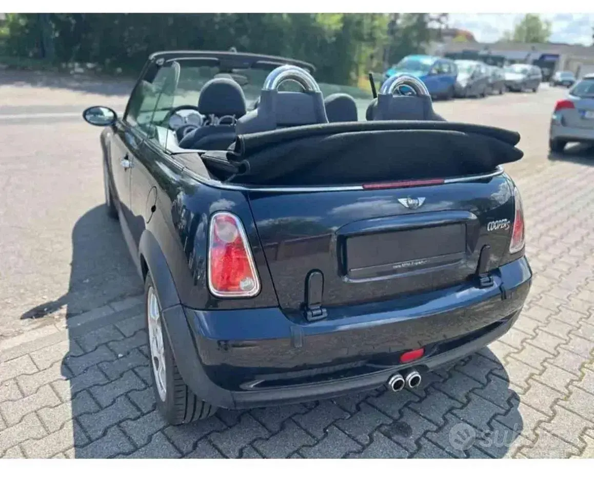 Usata Mini Cooper S Cabriolet 170 CV (125 kW) 2006 Nero Cabrio