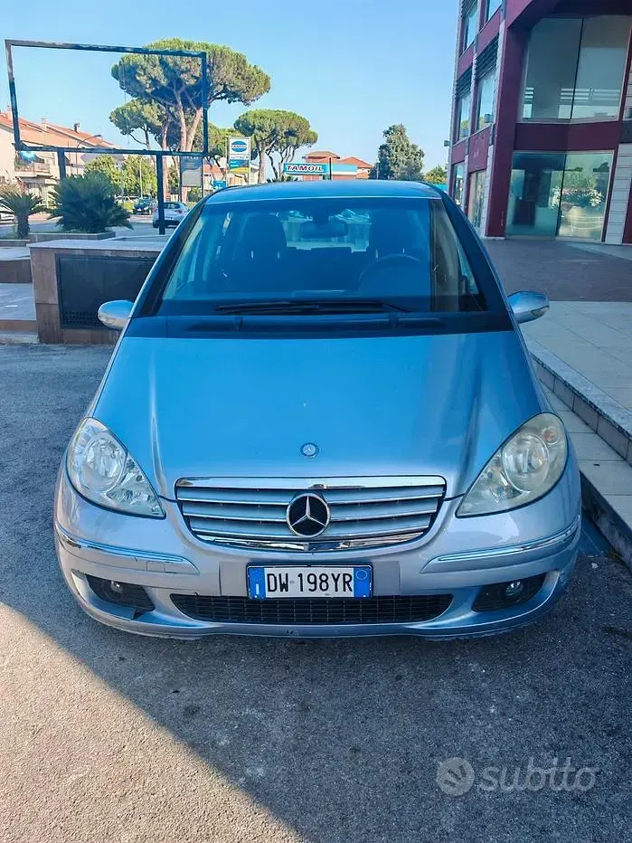 Usata Mercedes A180 Elegance 109 CV (80 kW) 2008 Grigio Berlina