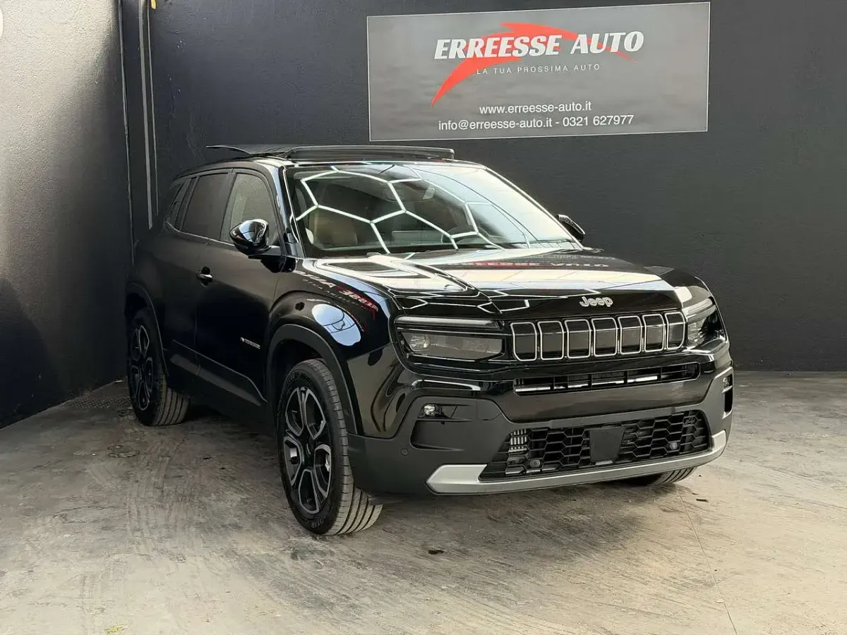 Nuova Jeep Avenger Summit 101 CV (74 kW) 2026 Volcano SUV