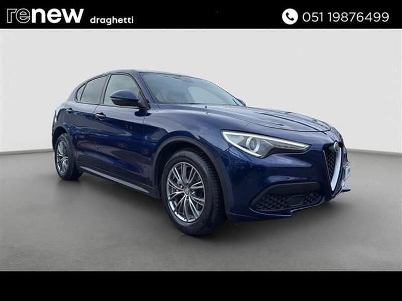 Usata Alfa Romeo Stelvio Executive 190 CV (139 kW) 2019 Blu scuro SUV