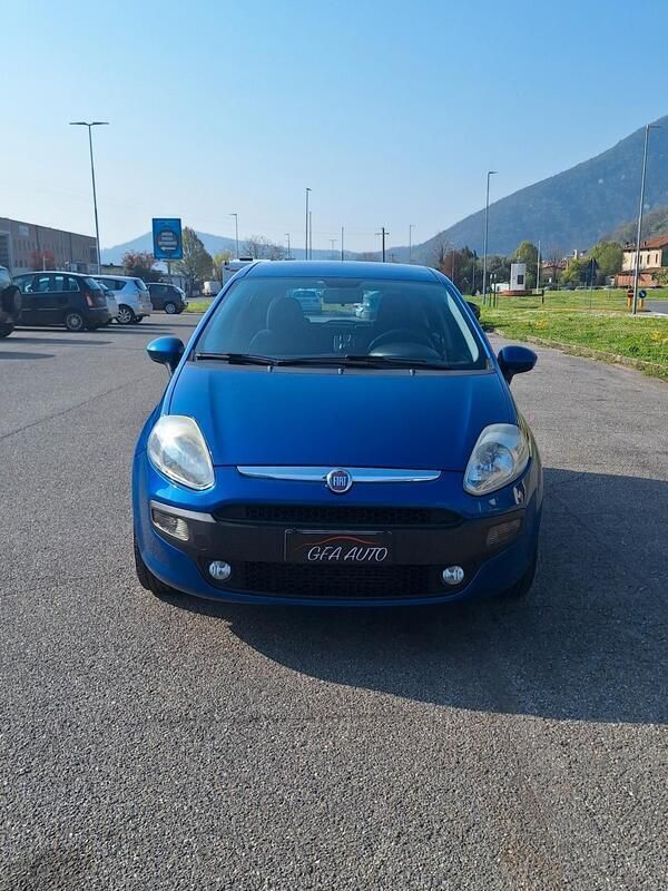 Blu Usata 2011 Fiat Punto Evo Dynamic Due volumi | 3799 € (Buon prezzo) - Immagine 1/4