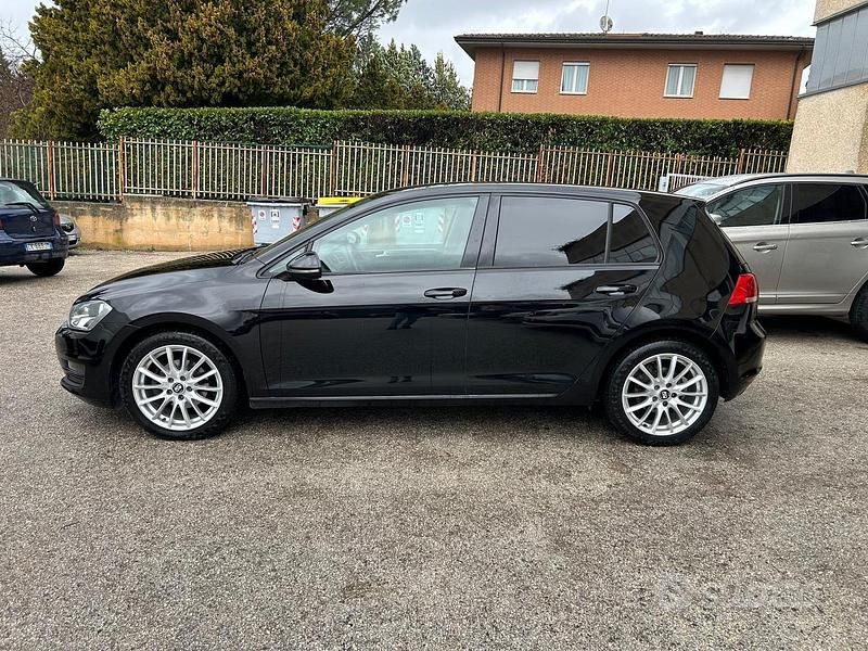 Usata VW Golf VII Trendline 90 CV (66 kW) 2014 Nero Berlina
