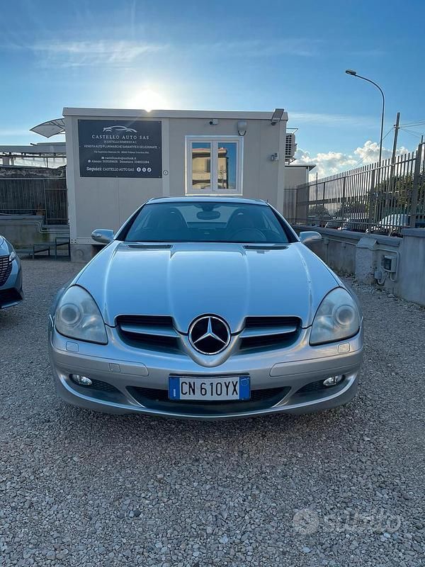 Usata Mercedes SLK200 163 CV (119 kW) 2004 Grigio Cabrio