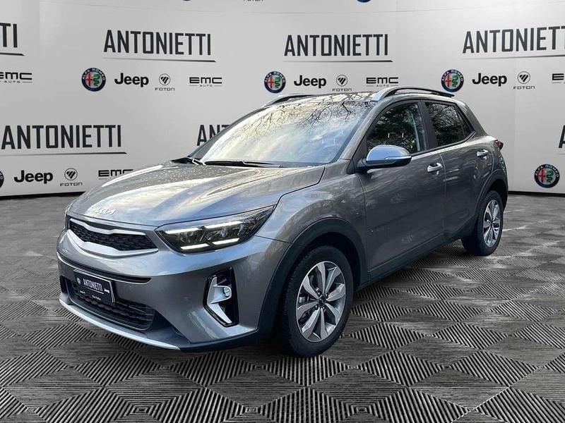 Grigio Usata 2025 Kia Stonic Style SUV | 15.950 € (Buon prezzo) - Immagine 1/4