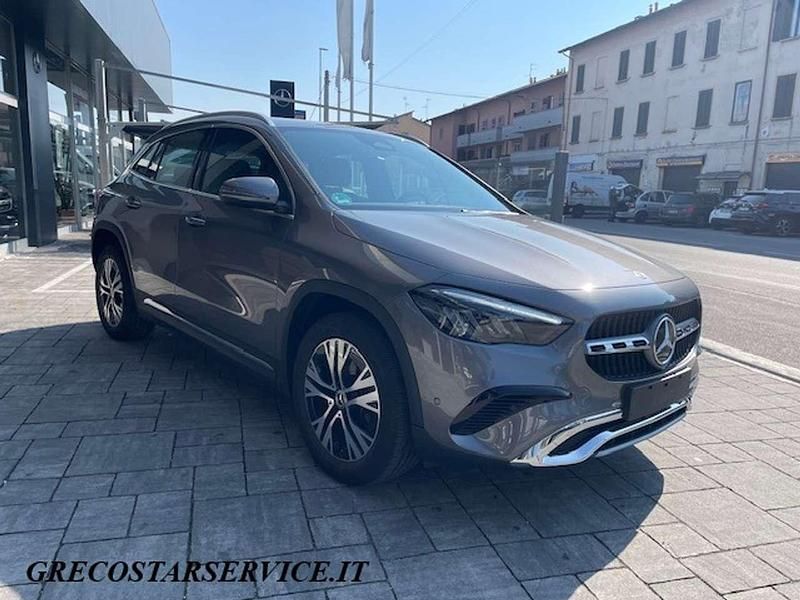 Usata Mercedes GLA180 Advanced 136 CV (100 kW) 2024 Montagna SUV