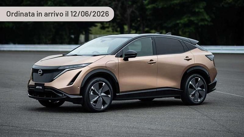Argento Nuova 2025 Nissan Ariya Nismo SUV | 55.630 € - Immagine 1/4