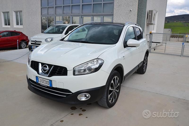 Usata Nissan Qashqai Acenta 110 CV (80 kW) 2011 Bianco SUV