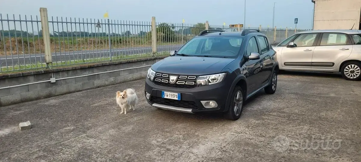 Usata Dacia Sandero 73 CV (53 kW) 2019 Nero Berlina