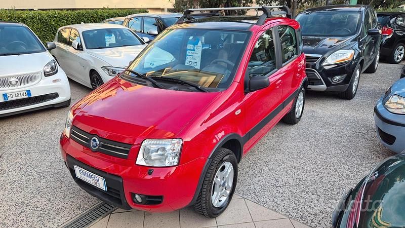 Usata Fiat Panda 4x4 2007 Rosso Utilitaria