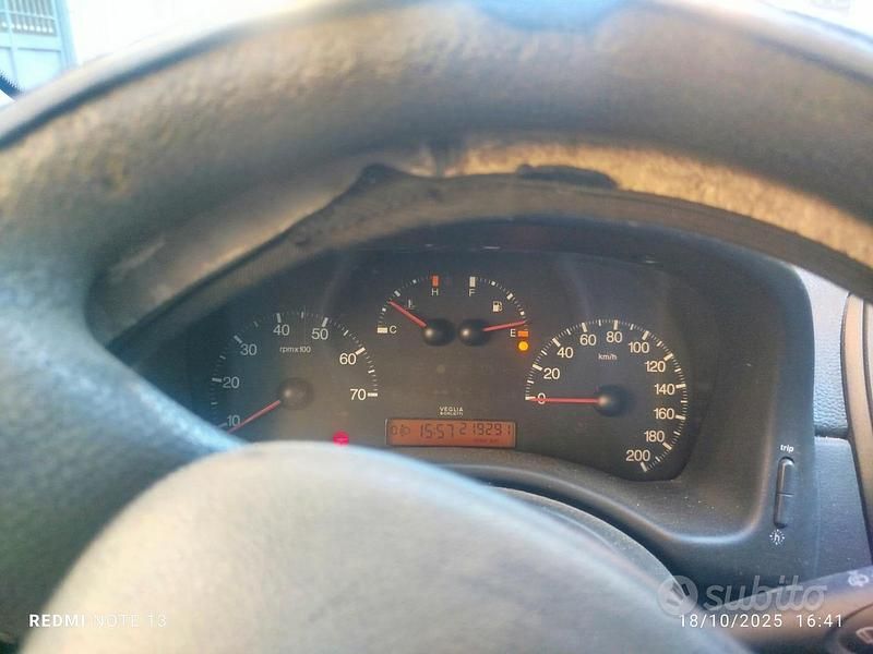 Usata Fiat Punto 80 CV (58 kW) 2003 Grigio Utilitaria