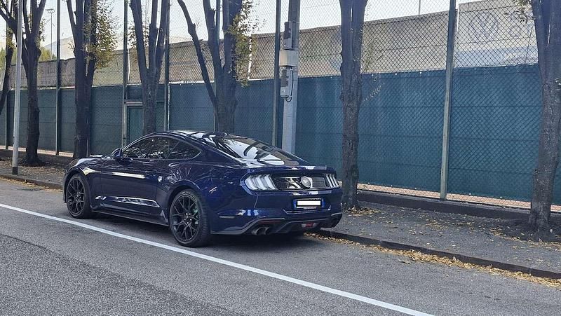 Usata Ford Mustang Fastback 290 CV (213 kW) 2019 Blu/azzurro Coupé