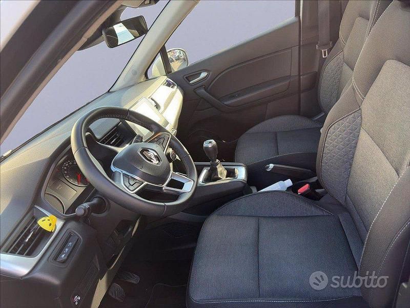 Usata Renault Captur Intens 101 CV (74 kW) 2023 Nero SUV