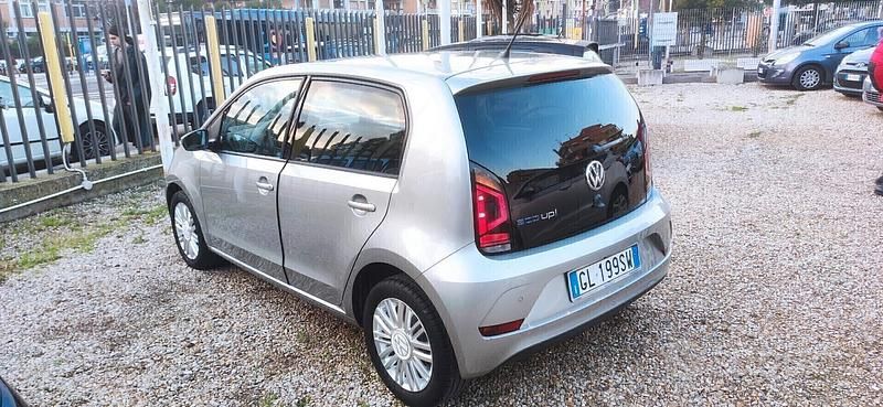 Usata VW up! R 65 CV (47 kW) 2022 Grigio Utilitaria