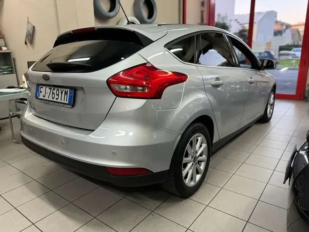Usata Ford Focus Titanium X 120 CV (88 kW) 2017 Berlina