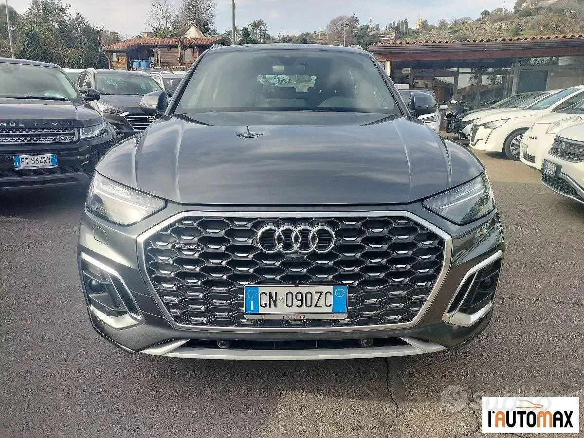 Usata Audi Q5 Sportback S-Line 204 CV (150 kW) 2023 Grigio SUV
