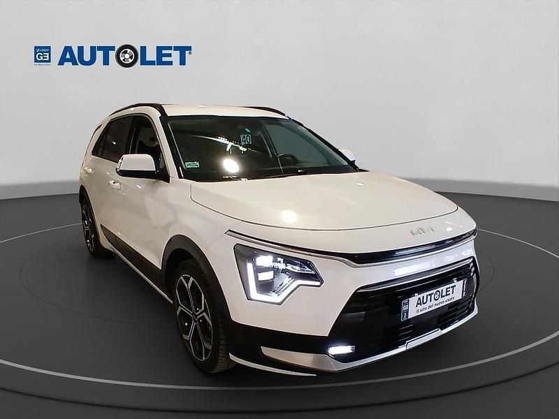 Usata Kia Niro 104 CV (76 kW) 2023 Bianco SUV