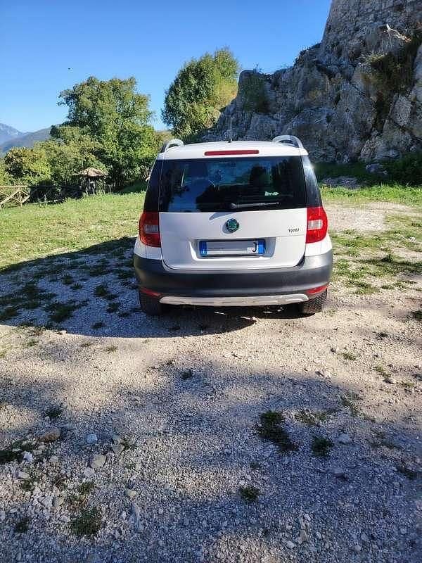 Usata Skoda Yeti Style 105 CV (77 kW) 2012 SUV