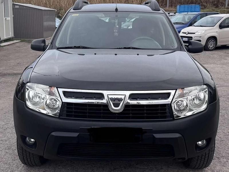Usata Dacia Duster Lauréate 90 CV (66 kW) 2013 Nero Station wagon