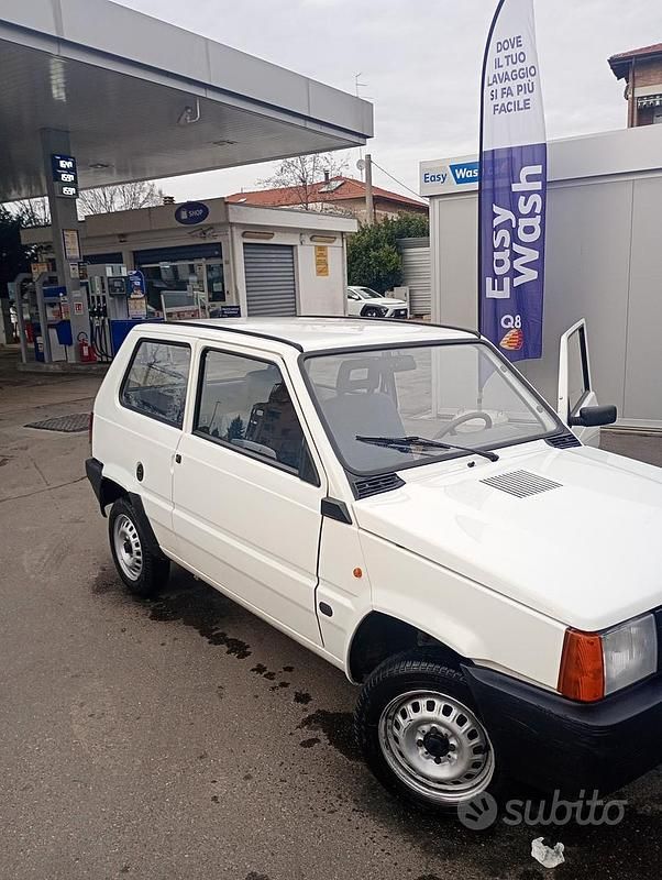 Usata Fiat Panda Young 39 CV (28 kW) 2000 Bianco Utilitaria