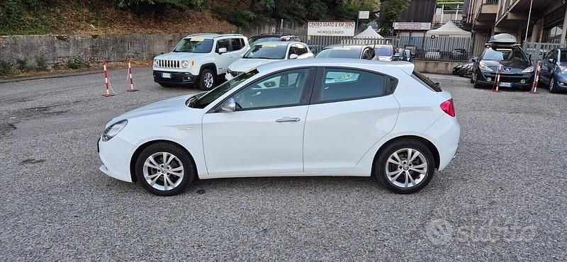 Usata Alfa Romeo Giulietta 120 CV (88 kW) 2017 Bianco Utilitaria