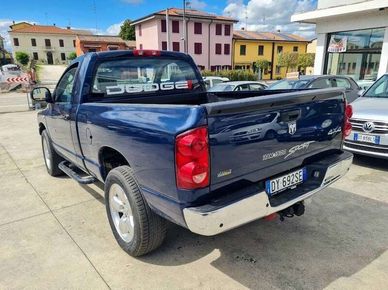 Usata Dodge Ram 238 CV (175 kW) 2007 Blu/azzurro Pick-up