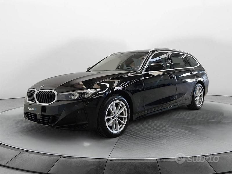 Nero Usata 2022 BMW 320e Efficient Dynamics Station wagon | 24.400 € (Buon prezzo) - Immagine 1/4