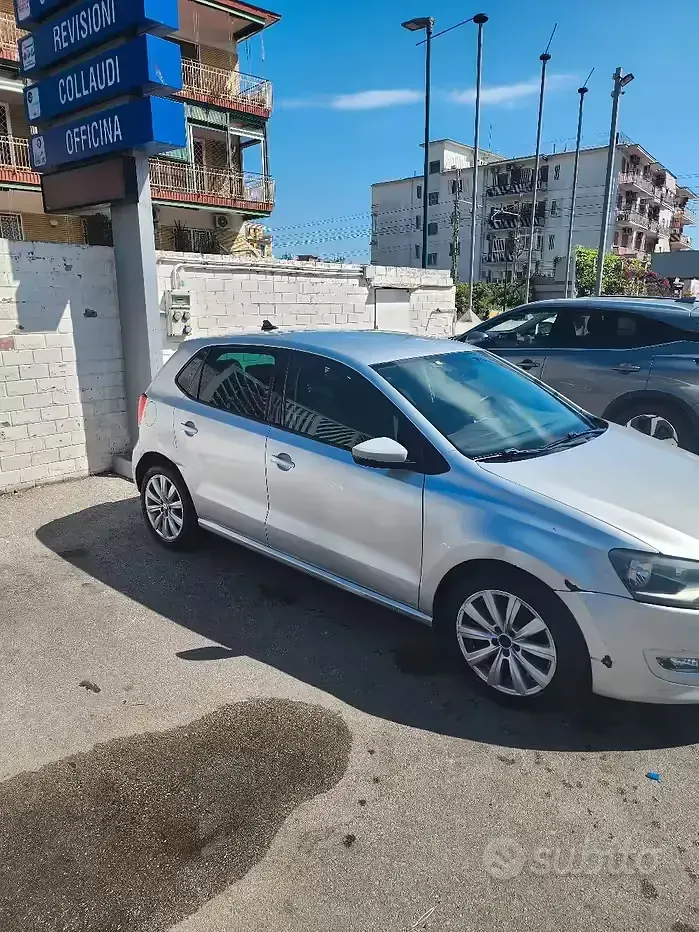 Usata VW Polo 90 CV (66 kW) 2011 Grigio Utilitaria
