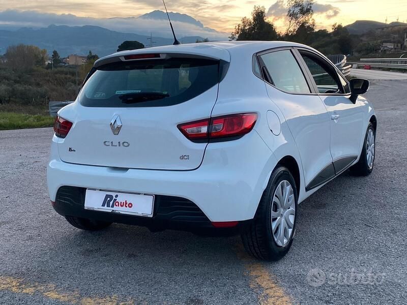 Usata Renault Clio IV 75 CV (55 kW) 2015 Utilitaria