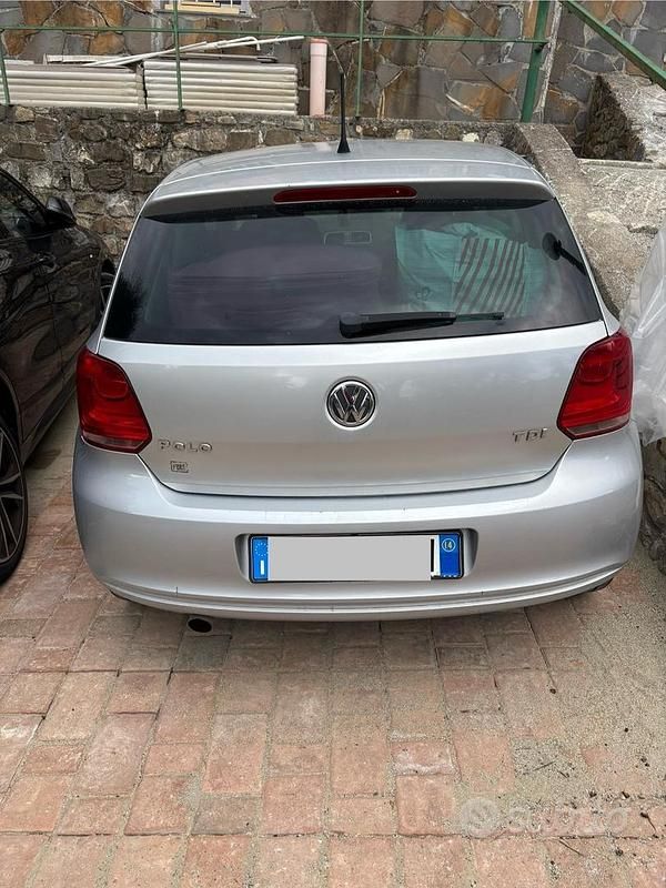 Usata VW Polo Comfortline 105 CV (77 kW) 2014 Grigio Utilitaria